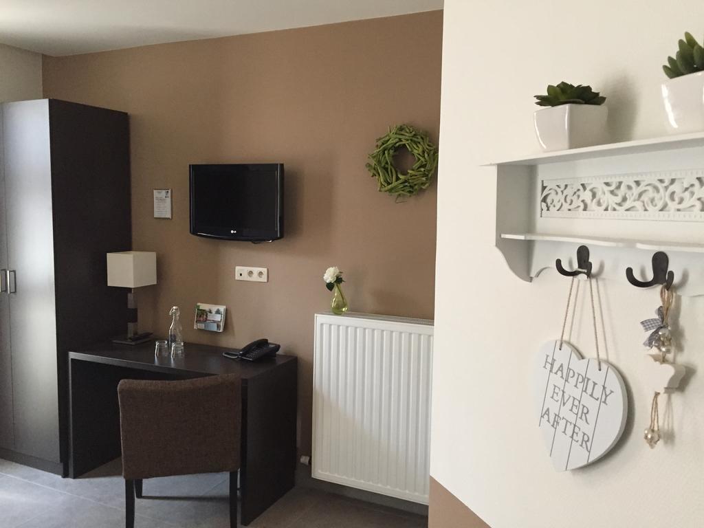 Hotel De Maaskant Maaseik Bilik gambar