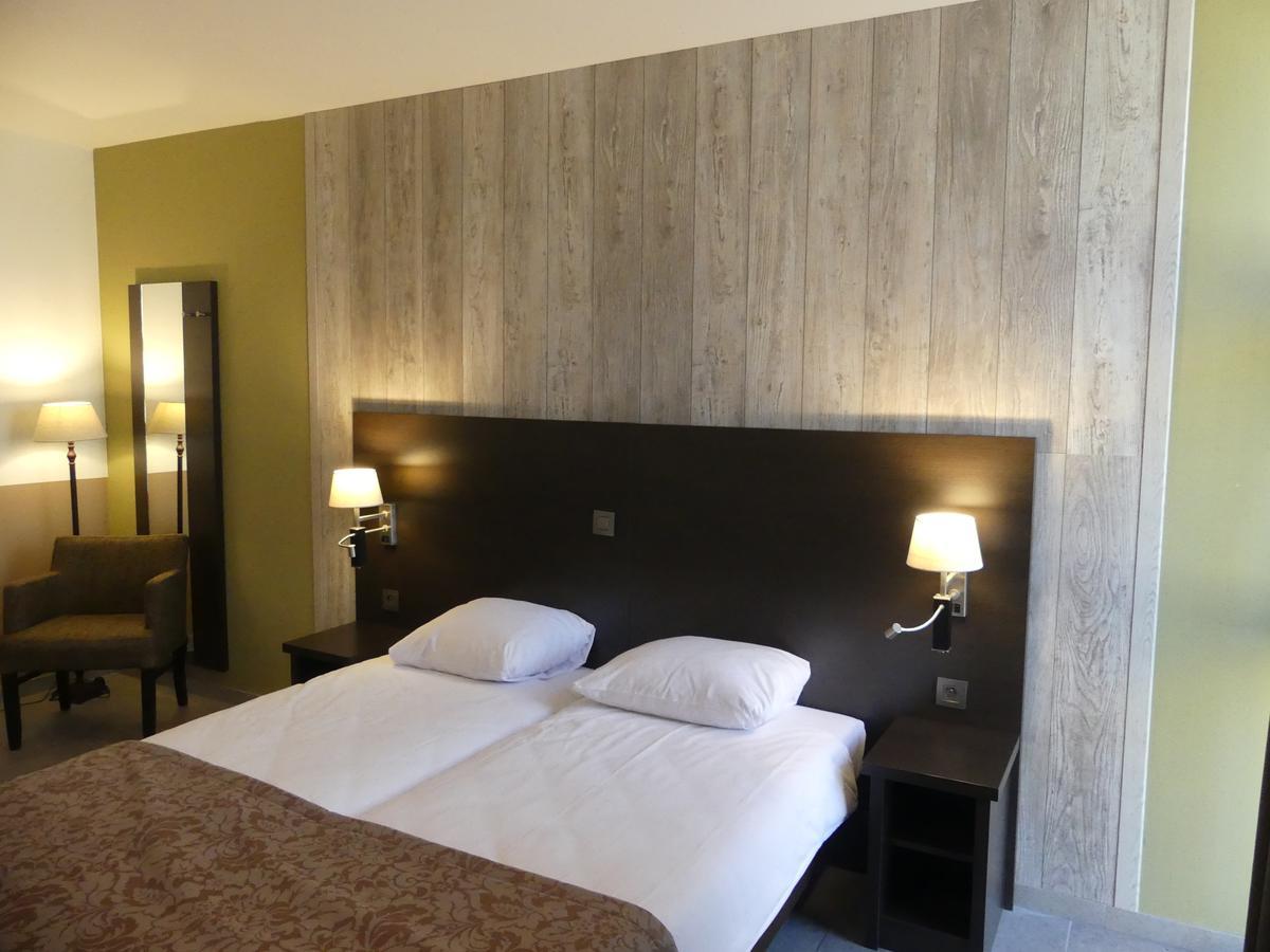 Hotel De Maaskant Maaseik Luaran gambar